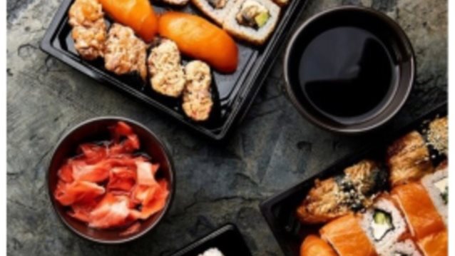 Σούσι στο σπίτι: Ποια υλικά χρειάζεσαι για το sushi bar σου;