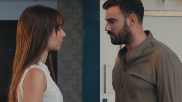 Το Τατουάζ: Τι θα συμβεί στα επόμενα επεισόδια: Η Ελένη εγκαταλείπει τον Ορφέα και η Άννα δέχεται ένα αναπάντεχο τηλεφώνημα!