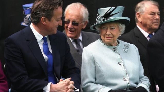 Τα γενέθλια της βασιλίσσας Ελισάβετ: Η εντυπωσιακή παρέλαση σε φωτογραφίες