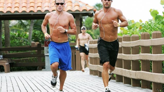 Πώς μόνο με τρέξιμο θα φτιάξεις κοιλιά-πλάκα σε 30 μέρες: Βγες στο δρόμο και τρέχα!