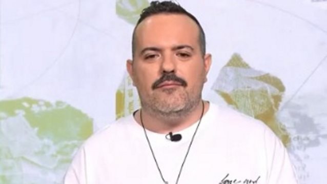 Κωνσταντίνος Αντωνάτος: "Οι παρουσιαστές δεν ανέχονται να ειπωθεί ούτε ένα κόμμα το οποίο δεν συνάδει με αυτό που οι ίδιοι βλέπουν στον καθρέφτη τους"