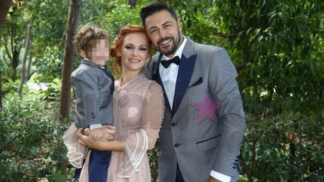 Γιώργος Χειμωνέτος: Το άλμπουμ της βάφτισης του γιου του!