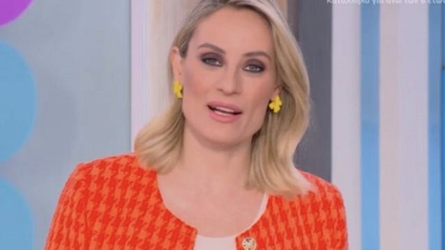 Ελεονώρα Μελέτη: &quot;Δεν έχει ξαναγίνει - Να είσαι κεντρική παρουσιάστρια και να μην έχεις πλάνο για 45 λεπτά&quot;
