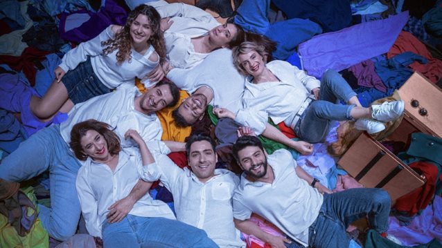 Η &quot;Απλή Μετάβαση&quot; στο θέατρο Ακροπόλ - Όλες οι πληροφορίες