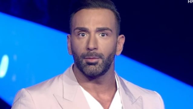 J2US: Η πρώτη live καλησπέρα του Νίκου Κοκλώνη