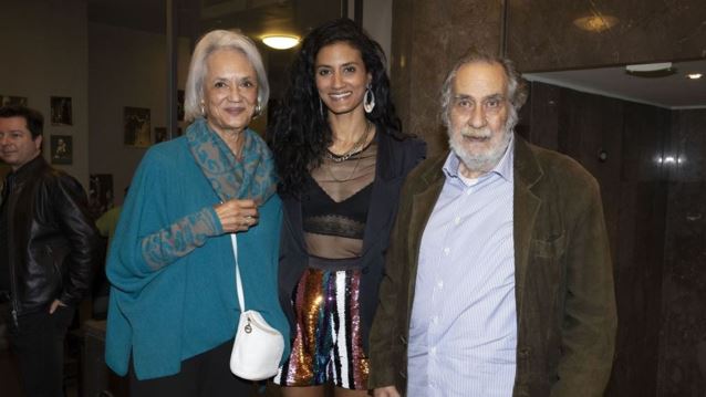 Ορόρα Μαριόν Αρζόγλου | Σπάνια εμφάνιση της μεγαλύτερης κόρης του Κώστα Αρζόγλου