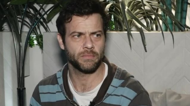 Ορέστης Τζιόβας: "Έχω πετάξει αυγά σε φωτορεπόρτερ και δεν το μετάνιωσα"