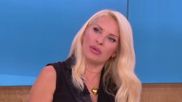 Ελένη Μενεγάκη | Για ποια σειρά ζητά επειγόντως spoilers;