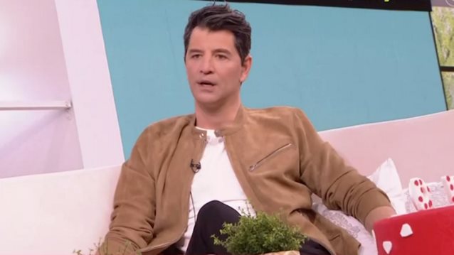 &quot;Ο Σάκης Ρουβάς είπε ότι έχει φίλο τον Δημήτρη Λιγνάδη, δεν έγινε και τίποτα&quot;