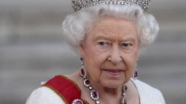 Βασίλισσα Ελισάβετ: Η πρώτη δήλωσή της για το μακελειό στο Μάντσεστερ