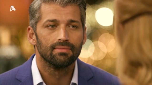 &quot;The Bachelor&quot; |  Ο Αλεξης Παππας δεν της εδωσε τριανταφυλλο! Αυτη η κοπελα αποχωρει