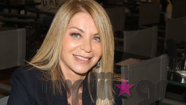 Έλλη Στάη: Η σπάνια νυχτερινή εμφάνιση με τον σύζυγό της! Πού βρέθηκαν;