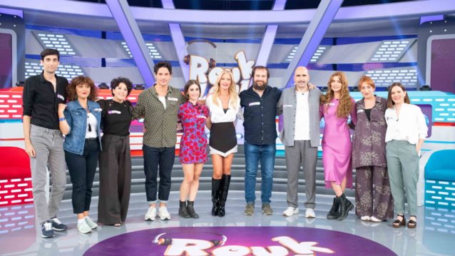 Rouk Zouk Special | &quot;Εκτός Υπηρεσίας&quot;  Vs  &quot;Εντός Υπηρεσίας&quot;