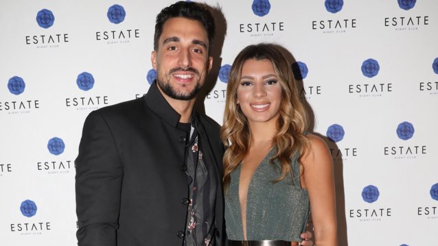 Παντρεύονται ο Σάκης Κατσούλης και η Μαριαλένα Ρουμελιώτη - Η εντυπωσιακή πρόταση γάμου στη Σκύρο