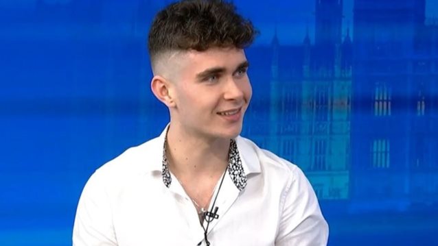 Eurovision 2023 | Ο 16χρονος Victor Vernicos θα εκπροσωπήσει την Ελλάδα στον διαγωνισμό