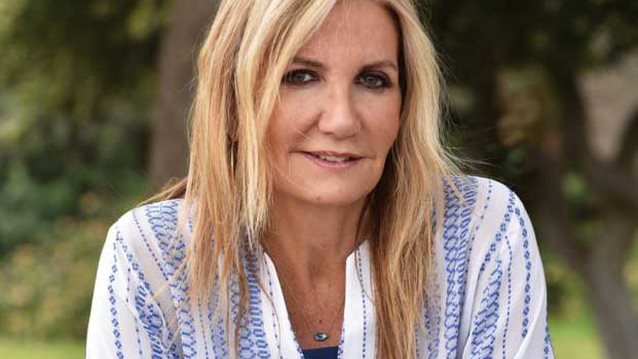 Μαρέβα Μητσοτάκη 
: Η κομψή εμφάνιση με κόσμημα της Μαριάννας Γουλανδρή