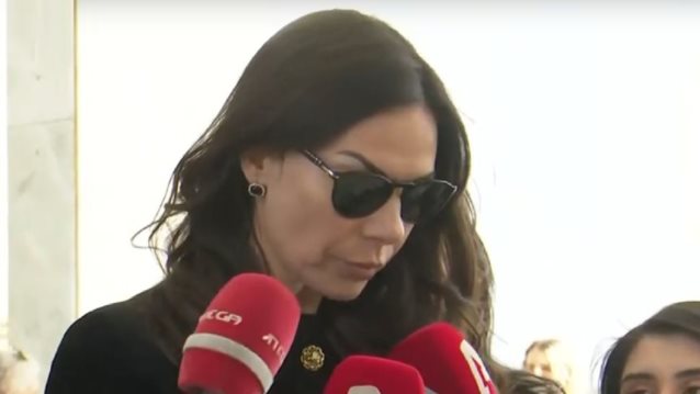 Συντετριμμένη η Εύη Βατίδου: "Ο Αλέξης Κούγιας υπήρξε κάτι πολύ παραπάνω από πρώην σύζυγός μου"