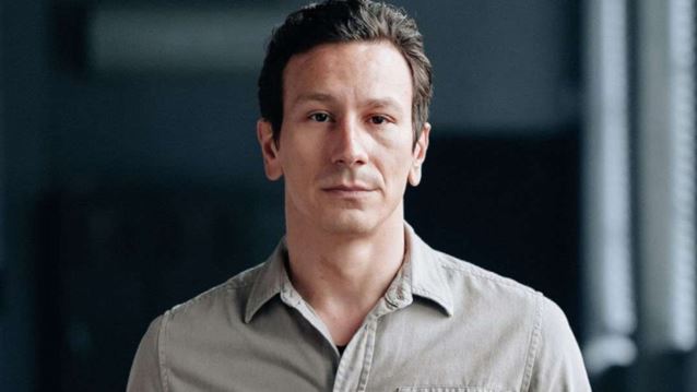 Μιχάλης Σαράντης: &quot;Όταν έρθει ένας διπλανός μου και μου πει &quot;δεν έχω να φάω&quot;, θα του δώσω. Θυμάμαι τη μάνα μου, έτσι ήταν&quot;