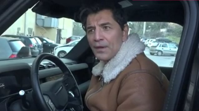 Ο Σάκης Ρουβάς τοποθετείται για το περιστατικό στο μουσικό λύκειο στο Ίλιον: &quot;Φορούσαν φούστα από την αρχαιότητα&quot;