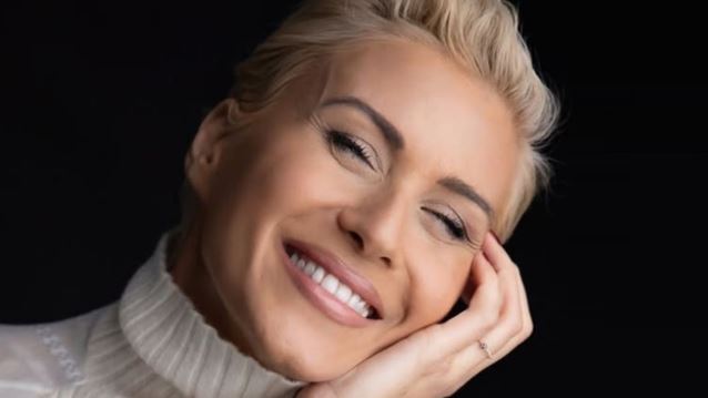 Συγκινεί η Άννα Κανδαράκη: "Να αξίζω άραγε τόση αγάπη;"