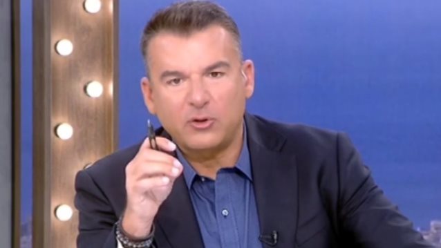 Γιώργος Λιάγκας: "Δεν ξέρω αν έχετε μάθει εσείς αλλιώς και παίρνετε άλλα λεφτά περίεργα"
