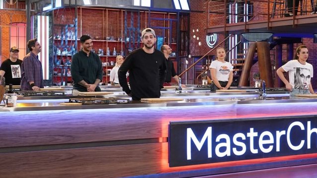 MasterChef | Η ώρα για τη δεύτερη ευκαιρία ήρθε – Ποιοι επέστρεψαν και θα διεκδικήσουν την είσοδο στο διαγωνισμό