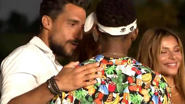 Survivor | &#39;Ελληνες &amp; Τουρκοι φλερταραν στο παρτι της ενωσης