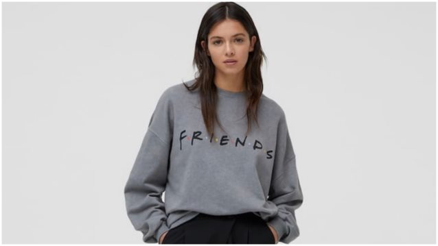 Pull &amp; Bear X FRIENDS | Η καινούργια συλλογή με έμπνευση από τη δημοφιλή σειρά