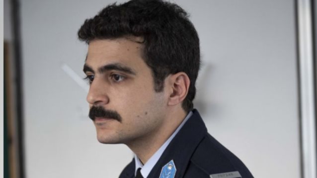 O Γιάννης Εγγλέζος για το gay ειδύλλιο στη "Νύχτα": Η σχέση των δύο αντρών θα εξελιχθεί - Τι θα πει "αμήχανες" σκηνές;