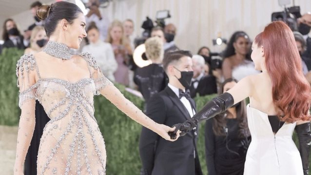 Met Gala 2021 | 16 στιγμιότυπα που έχασες από τη βραδιά και πρέπει οπωσδήποτε να δεις