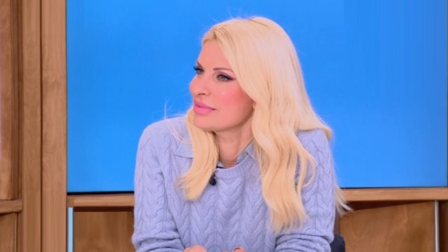 Ελένη Μενεγάκη: &quot;Δεν κοιτούσα τον κόσμο στα μάτια - Εγώ και ο Γιώργος Λιάγκας ήμασταν οι πιο αμίλητοι&quot;