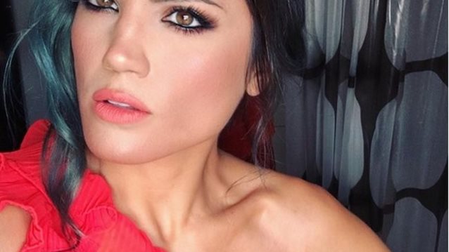 Μαίρη Συνατσάκη: Τι φόρεσε στην εκπομπή «Στην Υγειά Μας»