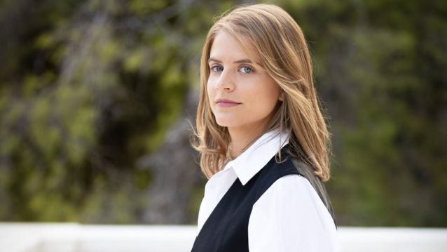 Ποια είναι η &quot;Φρίντα Ζάππα&quot;, ο αινιγματικός χαρακτήρας της Δανάης Μιχαλάκη στο &quot;Grand Hotel&quot;;