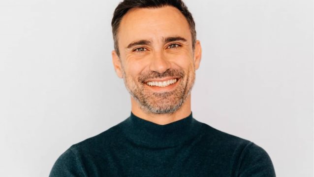 Γιώργος Καπουτζίδης: Το κανάλι που συζητά &amp; ο νέος του ρόλος στην τηλεόραση