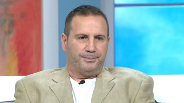 Ο Βασίλης Γκουρούσης μετά τη φυλακή δεν είπε κουβέντα για την Τέτα Καμπουρέλη και τη σχέση τους σήμερα