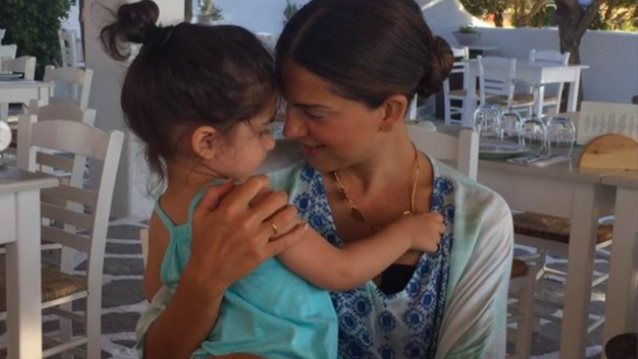 Σταματίνα Τσιμτσιλή | Τα τρυφερά λόγια για τα γενέθλια της κόρης της