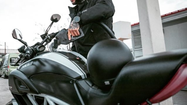 REC: Η νέα τους επιτυχία είναι αρκετά διαφορετική από αυτό που περιμένεις! Οι φωτογραφίες από τα γυρίσματα που δεν είδατε πουθενά αλλού