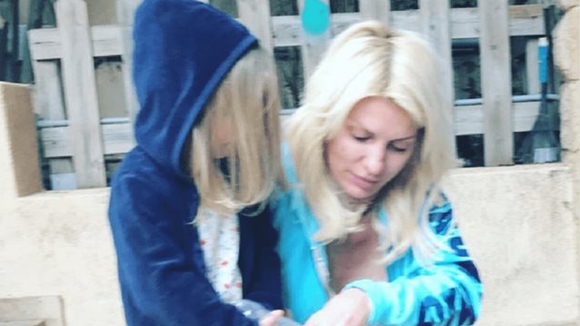 Ελένη Μενεγάκη: Όλες οι φορές που είδαμε τη μικρή Μαρίνα σε μία φωτογραφία της μαμάς της