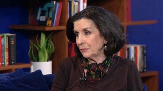 Νένα Μεντή: &quot;Την κόρη μου την μεγάλωσε ουσιαστικά ο πατέρας της. Μπορώ να πω ότι βαριόμουν κιόλας - Οι ηθοποιοί είμαστε μίζεροι, ανταγωνιστές και ζηλιάρηδες&quot;