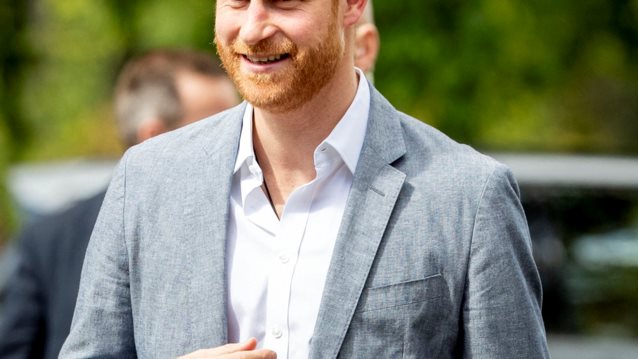 Πρίγκιπας Harry
: Ο πιο γλυκός μπαμπάς | Η δημόσια εμφάνιση φορώντας μπουφάν με την λέξη “Daddy”
