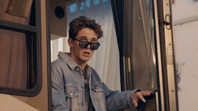 For Successful Living : Η νέα καμπάνια της DIESEL απογειώνει το denim