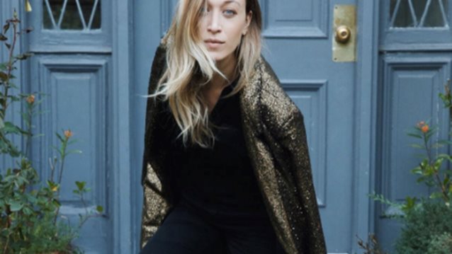 Alana Hadid: Η μεγαλύτερη και cooler αδερφή των Gigi-Bella