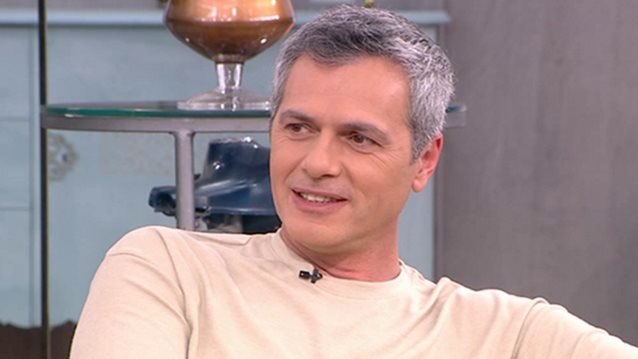 Ο Μάριος Αθανασίου αποκαλύπτει την ηλικία του και μιλά για τη σχέση του με τον γιο του