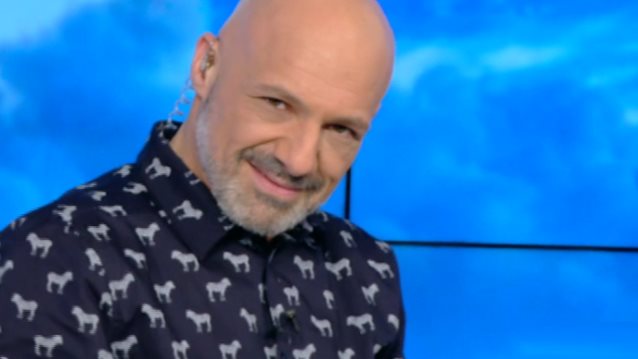 Νίκος Μουτσινάς: Θα κλαίτε από τα γέλια! Δείτε τι συνέβη κατά τη διάρκεια της εκπομπής του