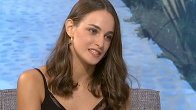 Η Μαρία Βοσκοπούλου έγινε ξανθιά για το νέο ρόλο της στο σήριαλ της Βικτόρια Χίσλοπ