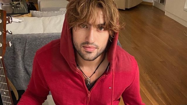 Δημήτρης Σχοινάς: Ο γιος της Καίτης Γαρμπή και του Διονύση Σχοινά έχει γενέθλια!