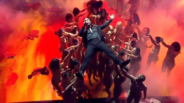 J2US | Η εντυπωσιακη εναρξη &amp; η μπηχτη του Νικου Κοκλωνη στη Δεσποινα Βανδη