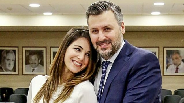 Χάρις Δαμιανού | Η σύζυγος του Γιάννη Καλλιάνου μιλά για την δύσκολη εγκυμοσύνη