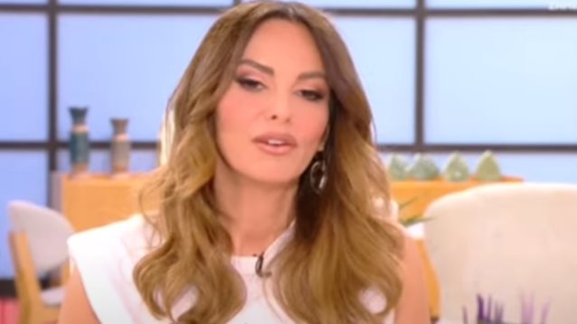 Μπέττυ Μαγγίρα για Σοφία Αλιμπέρτη: "Σίγουρα αν δώσεις λεφτά, το τρέιλερ θα είναι πολύ καλύτερο"