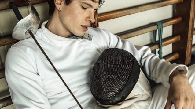 Ο Δημήτρης Ταταράκης στο μουσικό του ντεμπούτο